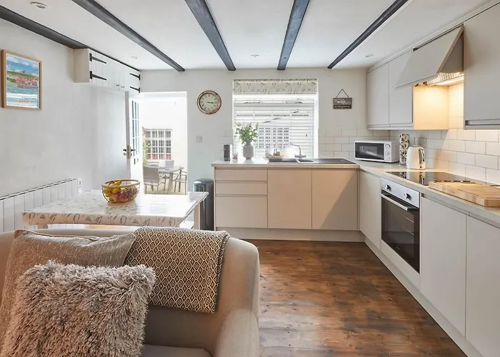 بيت للعطل Host & - Dolphin 1736 ويتبي